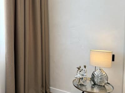 квартира за адресою Молодіжна, 8