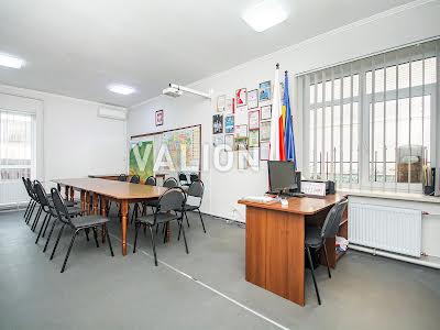 комерційна за адресою Бровари, Чорних Запорожців вул. (Короленка), 25