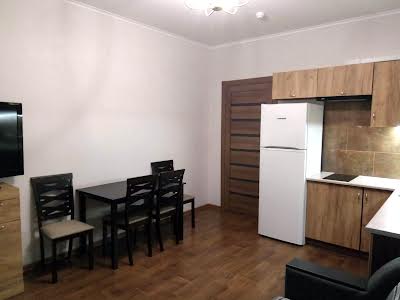 квартира по адресу Ревуцкого ул., 54
