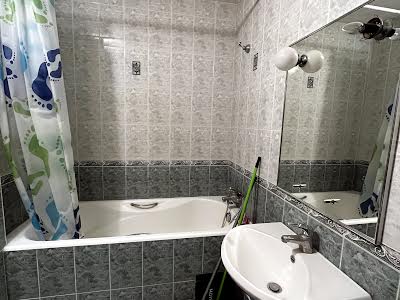 квартира за адресою Олексіївська вул., 11