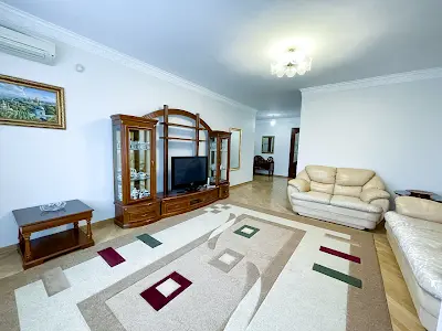 квартира за адресою Кловський узвіз, 5