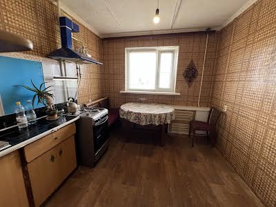 квартира за адресою Космонавтів вул., 132