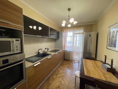 квартира за адресою Лесі Українки бульв., 21-Б
