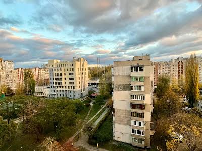 квартира за адресою Якуба Коласа вул., 23-Б