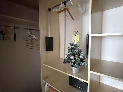 квартира за адресою Машинобудівна вул., 34