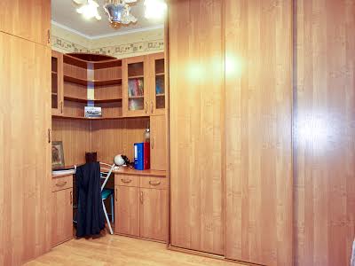 квартира по адресу Киев, Ревуцкого ул., 42