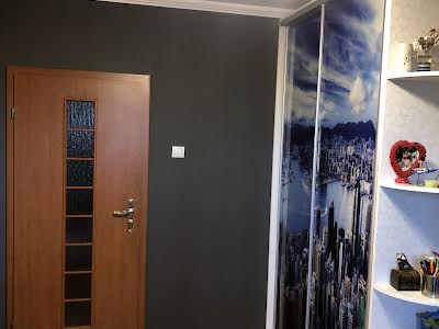 квартира за адресою Квітневий пров., 10