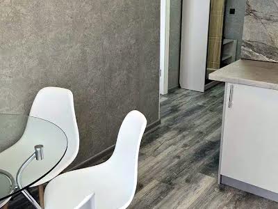 квартира за адресою Берковецька вул., 6
