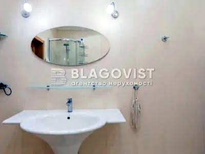 квартира за адресою Старонаводницька вул., 6-Б