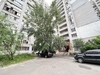 квартира по адресу Драгоманова ул., 31-В