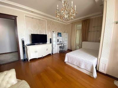 квартира за адресою Дмитрівська вул., 80