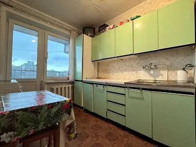 квартира за адресою Калинова вул., 82
