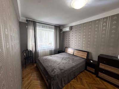 квартира за адресою Велика Васильківська вул. (Червоноармійська), 101