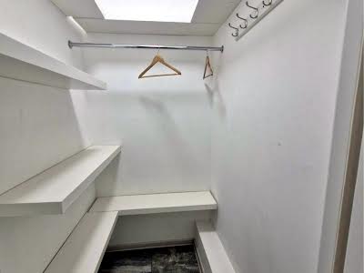 квартира по адресу Боголюбова ул., 27