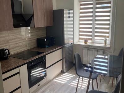 квартира за адресою Петра Радченка вул., 12