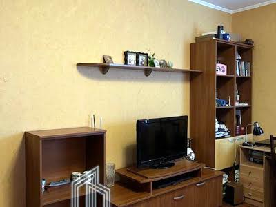 квартира за адресою Дніпровська набережна вул., 26