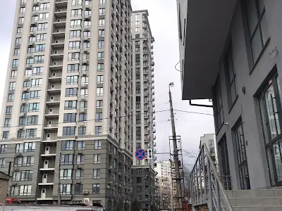 квартира за адресою Київ, Кам'янська вул. (Дніпродзержинська), 127