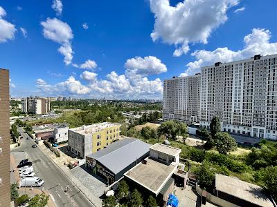 квартира по адресу Практичная ул., 3