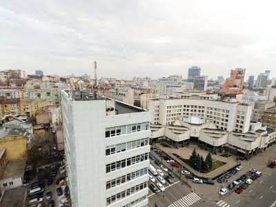 квартира за адресою Антоновича вул. (Горького), 44