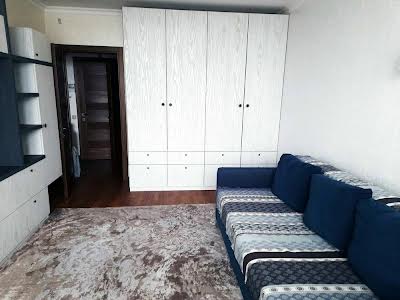 квартира по адресу Героев Полка 