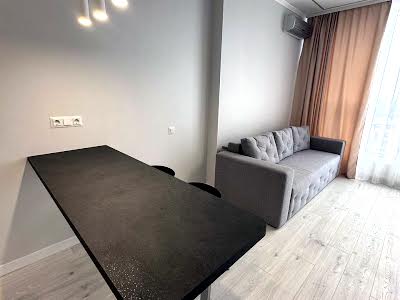 квартира за адресою Центральна вул., 21