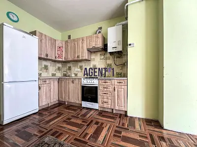квартира за адресою с. Петропавлівська борщагівка, Миру вул., 15