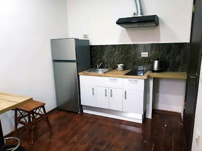 квартира за адресою Хорольська вул., 24