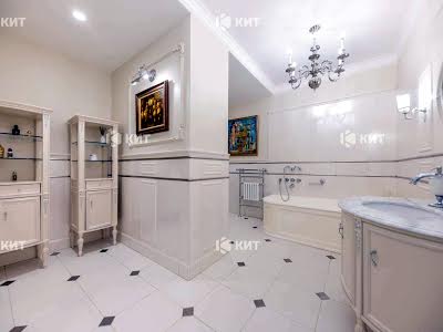 квартира за адресою Римарська вул., 25