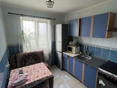 квартира за адресою Метрологічна вул., 14/3