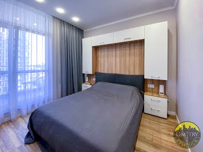 квартира за адресою Джона Маккейна вул. (Івана Кудрі), 7