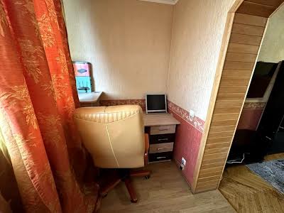 квартира за адресою Ревуцького вул., 29