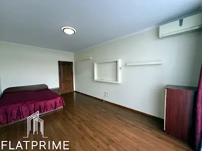 квартира за адресою Івана Крамського вул., 9