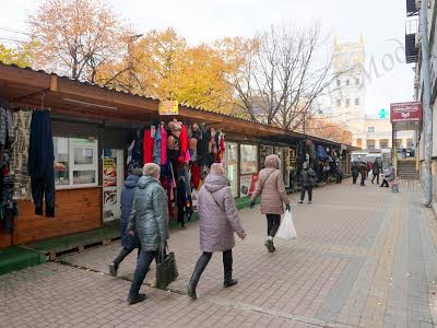 комерційна за адресою площа Привокзальна, 2