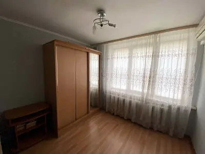 квартира за адресою Рибальська вул., 3