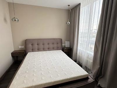 квартира по адресу Салютная ул., 2