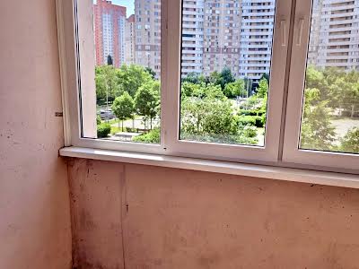 квартира за адресою Олени Пчілки вул., 2-Б