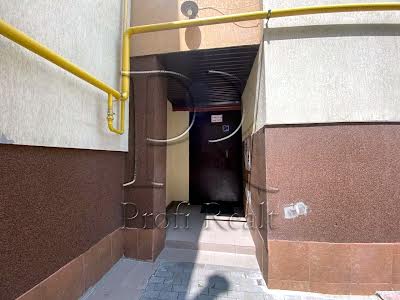 квартира за адресою Машинобудівників вул., 15