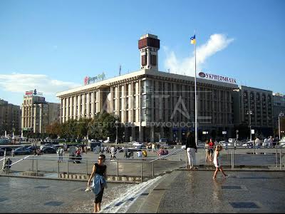 коммерческая по адресу Крещатик ул., 16