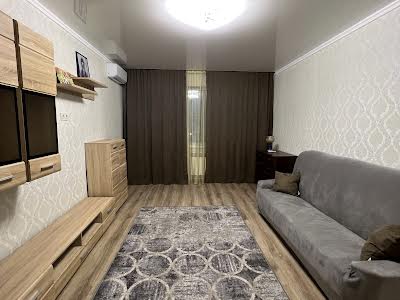 квартира за адресою Митрополита Андрея Шептицького вул. (Анатолія Луначарського), 1/2