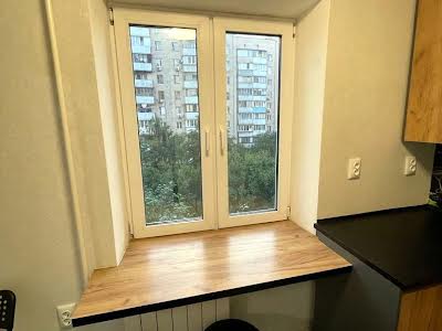 квартира за адресою Симиренка вул., 20-А