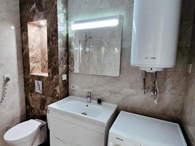 квартира по адресу Киев, Драгоманова ул., 10