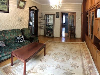 квартира по адресу Василия Тютюнника ул. (Анрі Барбюса), 5-Б