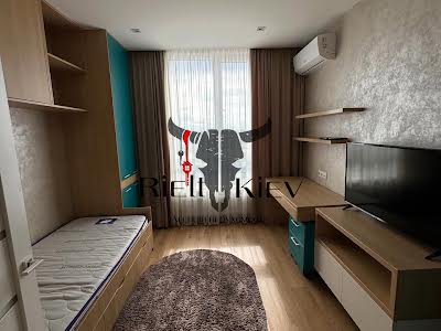 квартира за адресою Практична вул., 3