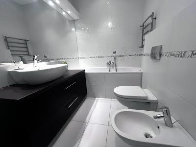 квартира за адресою Дмитрівська вул., 80