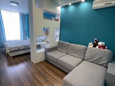 квартира по адресу Драгоманова ул., 2Б