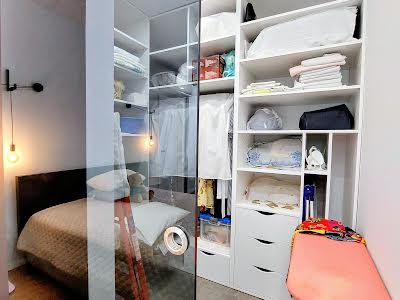 квартира за адресою Регенераторна вул., 4 к14