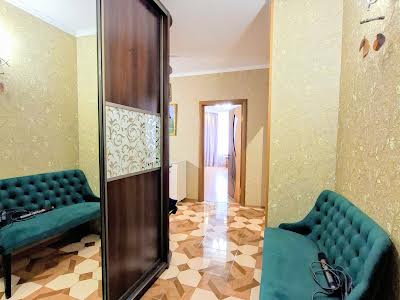 квартира по адресу Олены Пчилки ул., 6