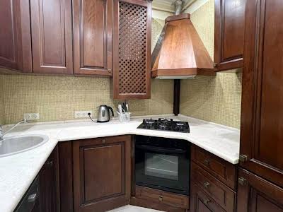 квартира за адресою Київ, Кропивницького вул., 8