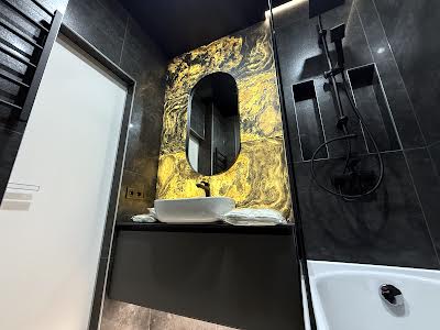 квартира по адресу Салютная ул., 2к18