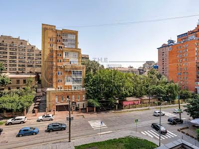 квартира за адресою Річкова вул., 4